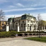 Akacja Centrum * Жешув